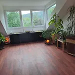 Paradiesgarten Am Saaleufer Appartement