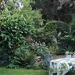 Daire Paradiesgarten Am Saaleufer